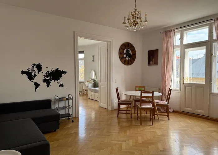 Cozy Apartment Near Schoenbrunn 17
