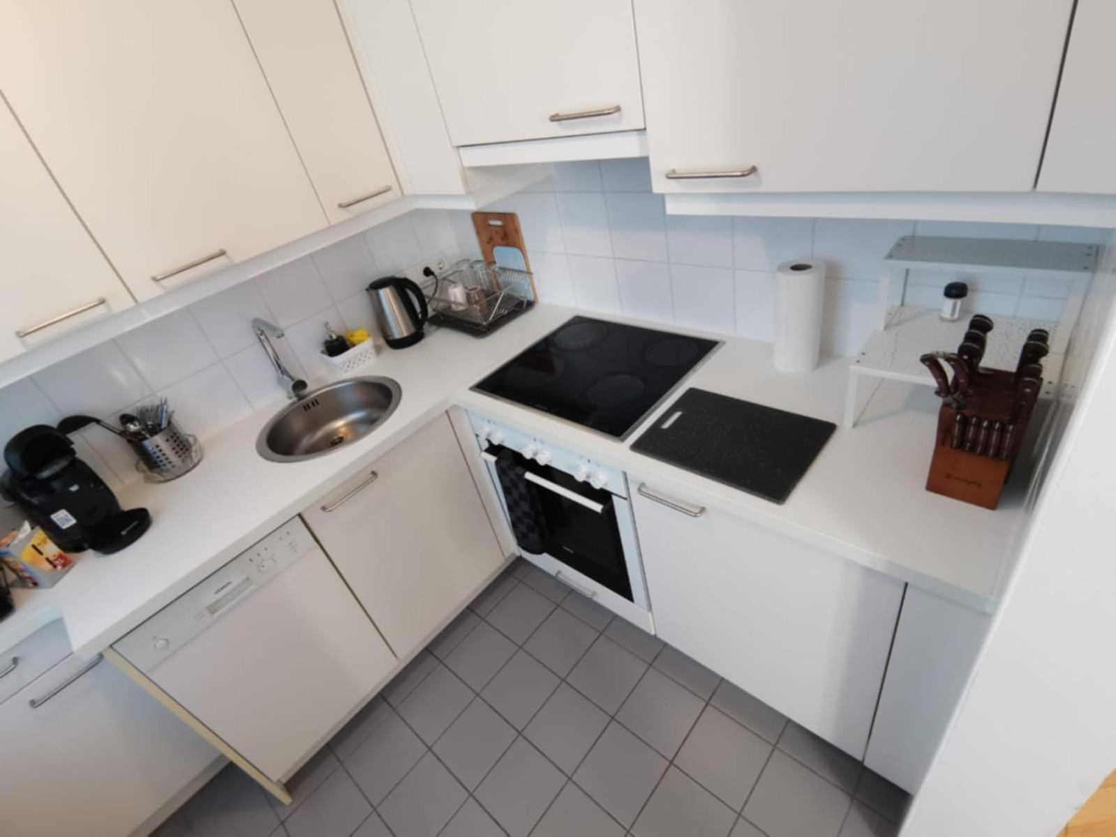Apartamento Cozy Near Schoenbrunn 17 *